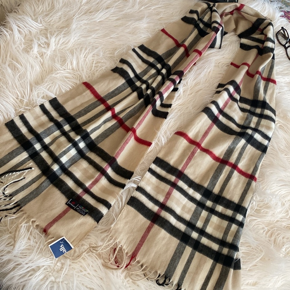 New V.FRAAS CASHMINK fringe scarf